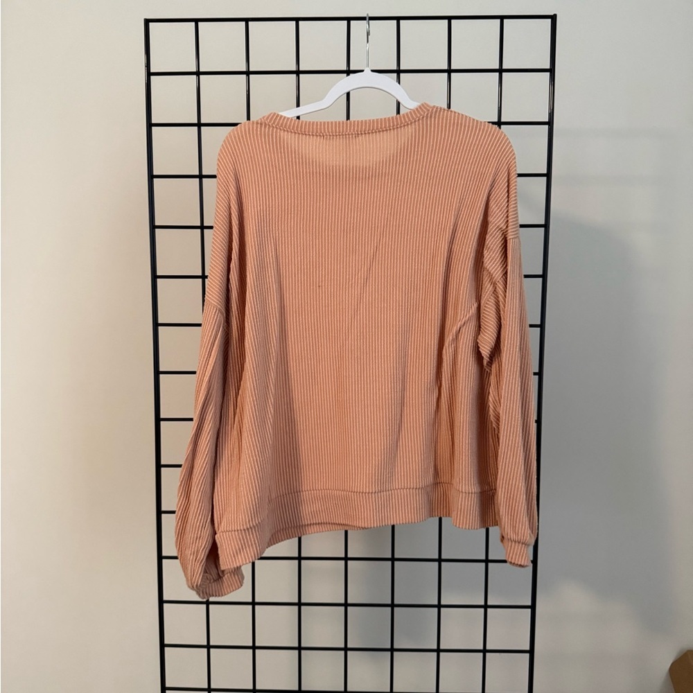 Women's Ribbed Tan Top - Picture 4 of 4